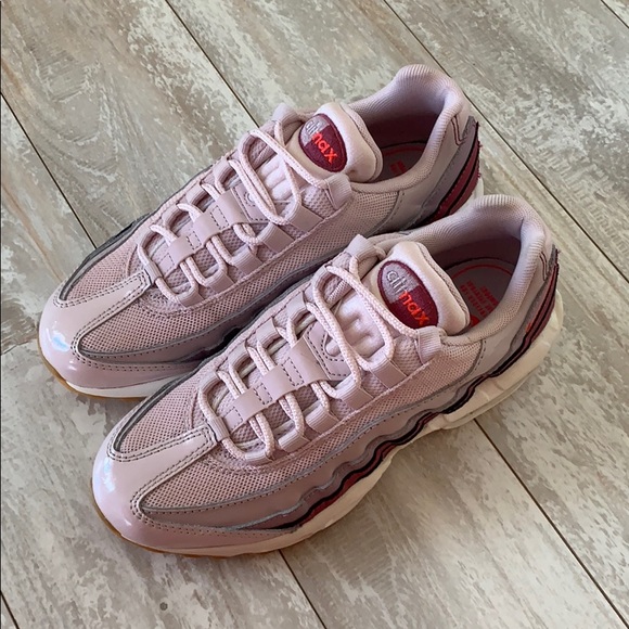 NWT Nike Air Max 95 - Picture 8 of 10